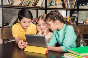 How Technology Helps Online Teaching