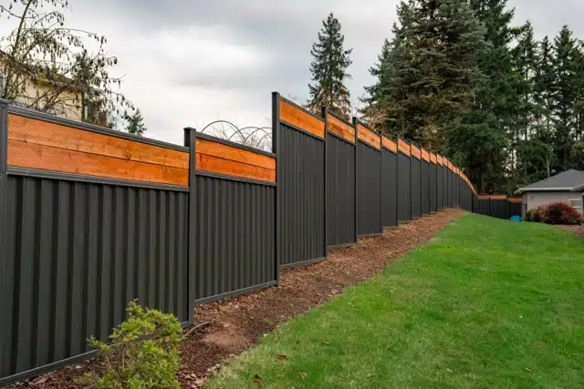 Sagging Fence Panels - Strengthen Them Before Storm Damage